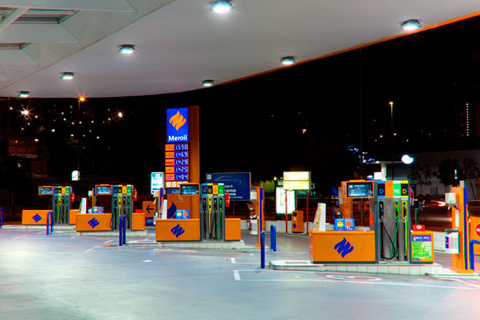 Ledind.es chooses as LED lighting supplier for its service stations